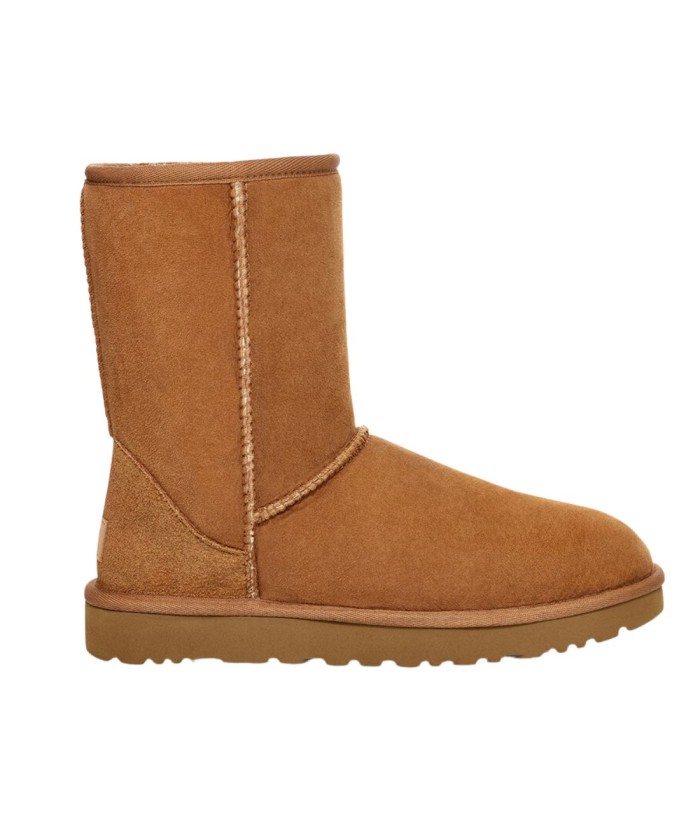 UGG Classic Short II...