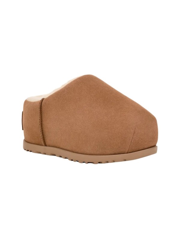 UGG Pumped Slide Chesnut