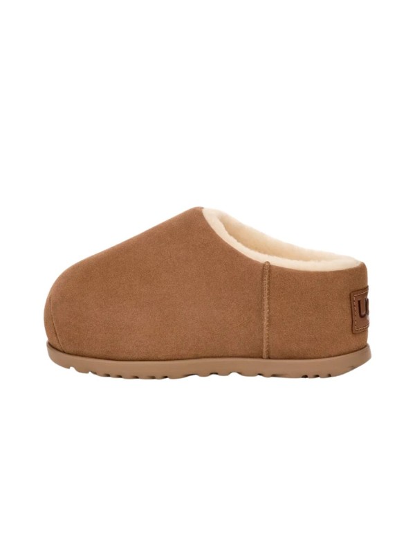 UGG Pumped Slide Chesnut