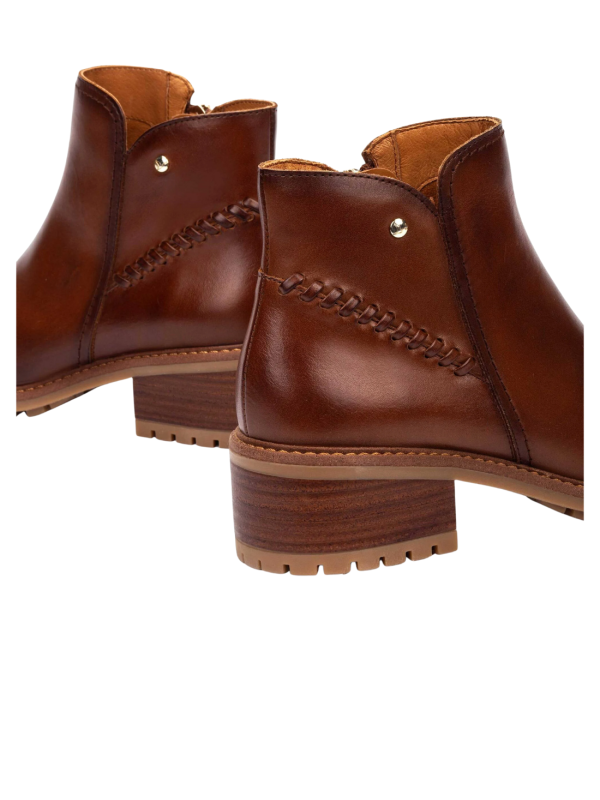 Botín Pikolinos Medina W0D-8871 Cuero