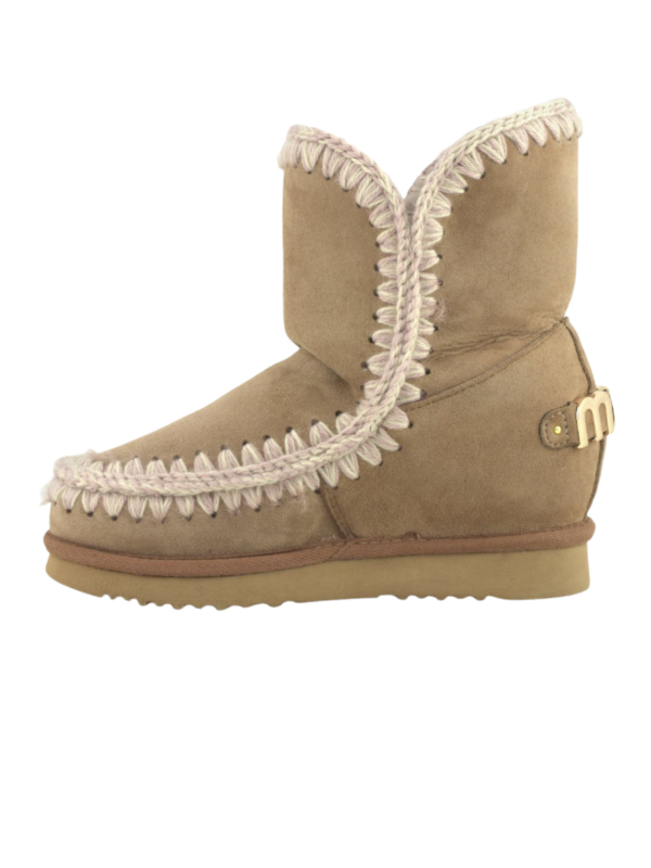 MOU Inner Wedge Short Big Metal Logo Camel