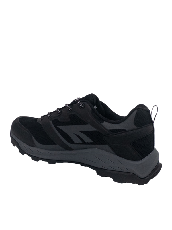 Deportivo Hi-Tec Waterproof Toubkal Low Negro