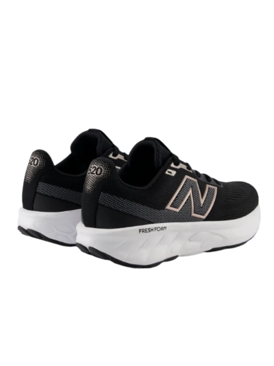 Deportivo New Balance 520 V9 Negro