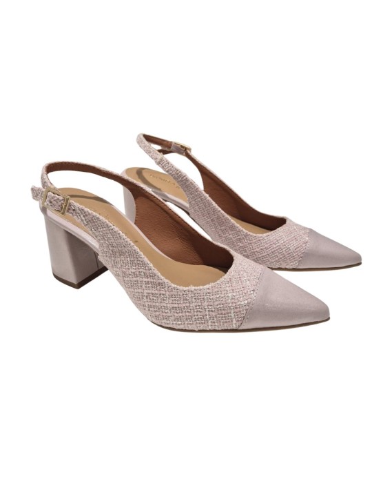 Salón Destalonado Daniela Vega 2381CD Maquillaje