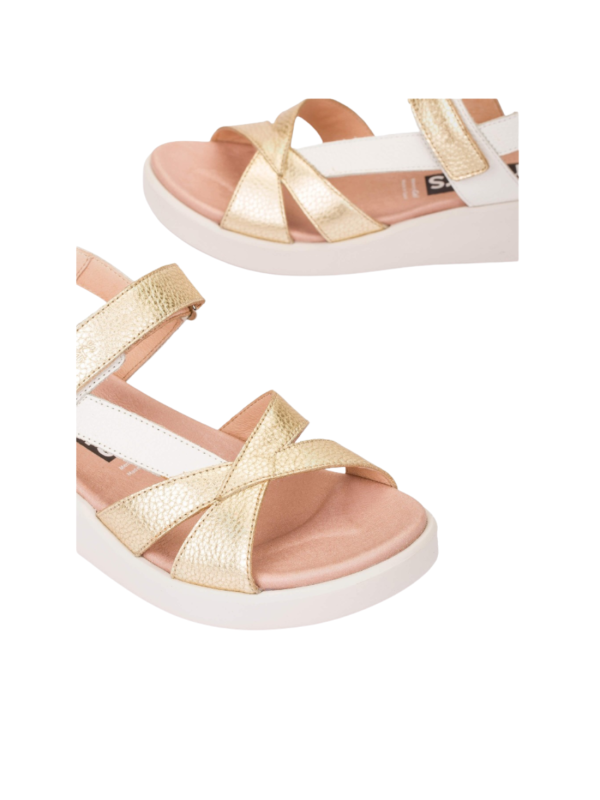 Sandalia Wonders Mar C-6552 Oro