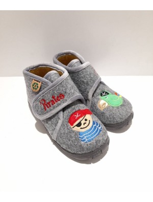 Zapatilla Casa Zapy Piratas Z75162 Gris